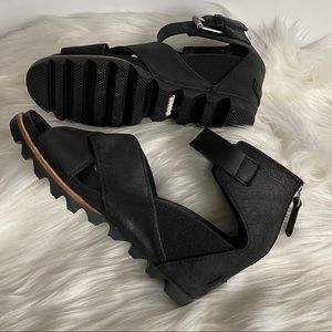 Black Sorel Joanie Wedge Leather Sandals Size 7
